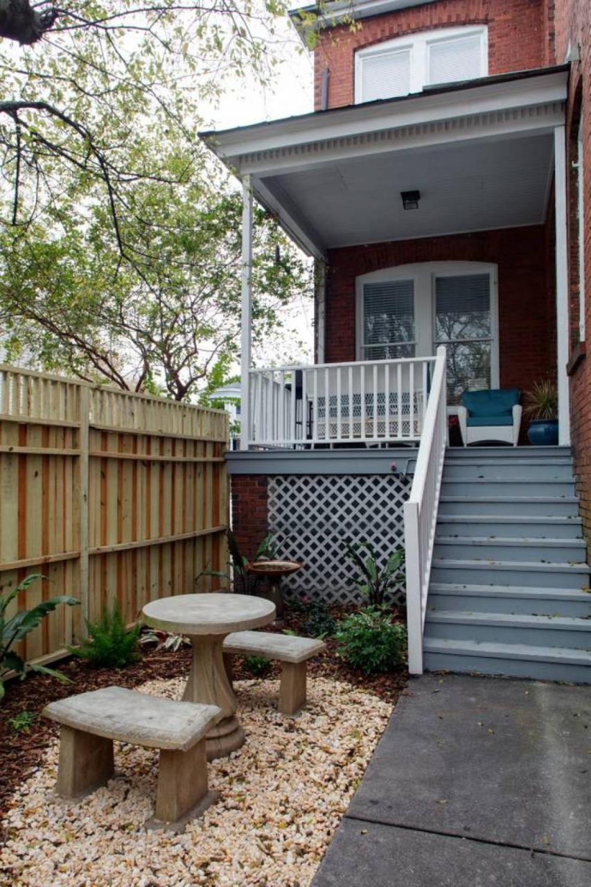 420Waldburg A - Modern Apt With Southern Charm Blocks From Forsyth Apartamento Savannah Exterior foto